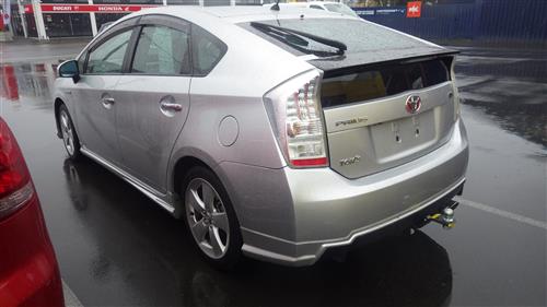 TOYOTA PRIUS HATCHBACK 2009-2017